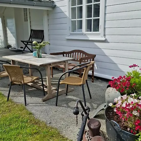 Guest house Handelsstedet Forvik