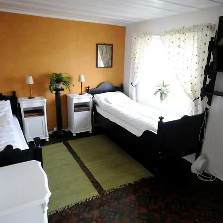 Handelsstedet Forvik Guest house *